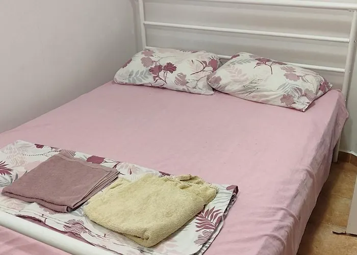 столетов 公寓 *